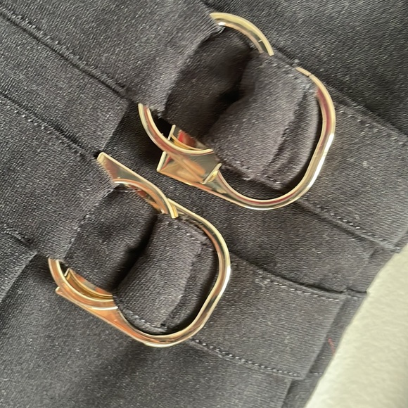 Black guess dress - Picture 4 of 4